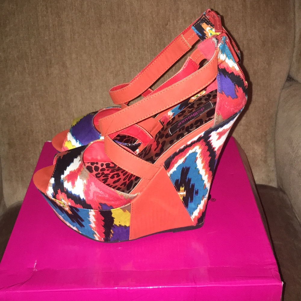 Platform Wedges - Picture 2 of 3